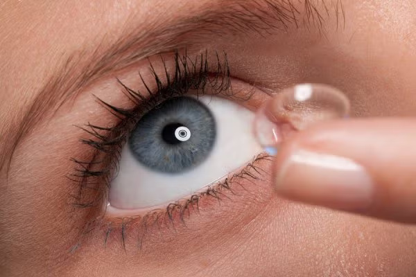 women wearing eye lenses